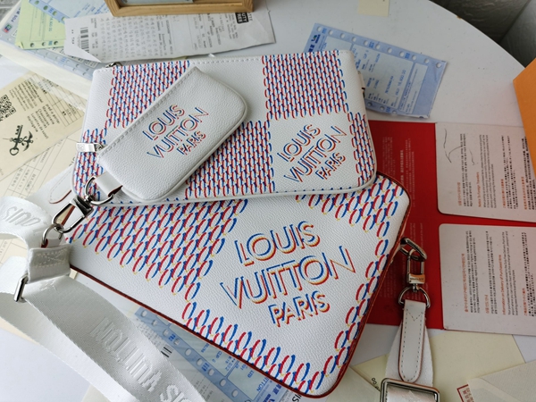 ルイヴィトンバッグ内部構造